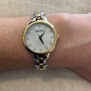 Brand new never worn Bulova 2 tone watch